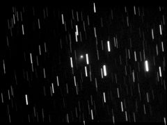 Komet C/2011 UF305 (LINEAR) 25.5.2012